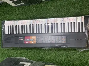 PSR F51 Durable 5-Octave Yamaha Keyboard