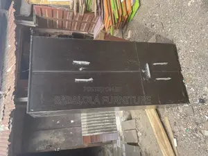32 Inches Wardrobe