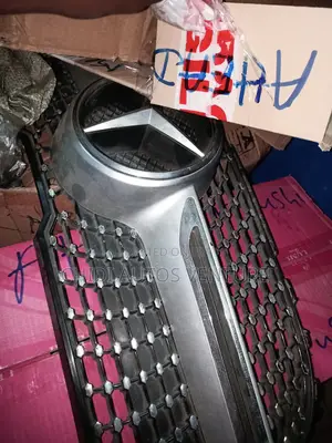 Front Gree for 204 for 4 Matic