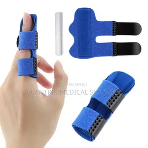 Black and Blue Finger Splint