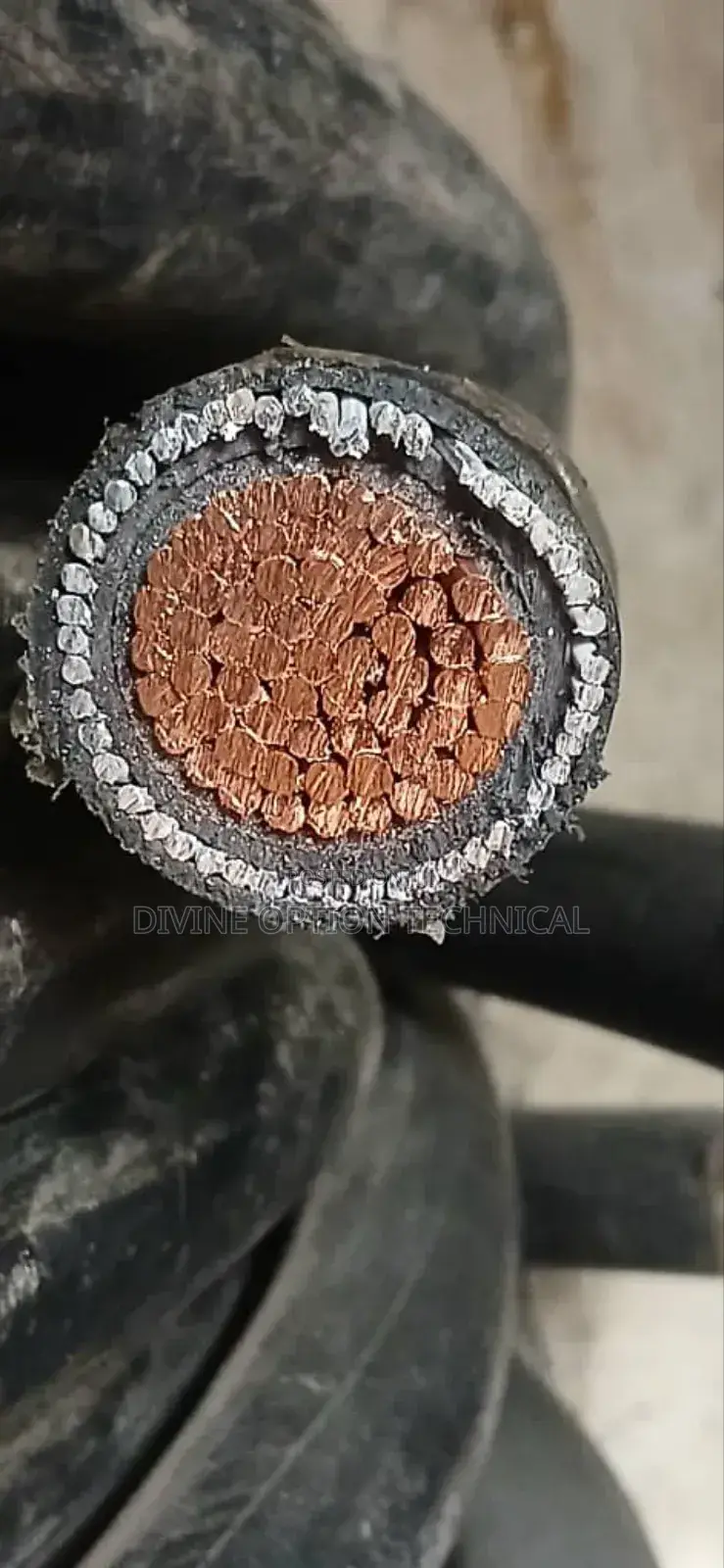 500mm2 Single Core Armoured Cable