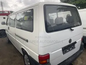Volkswagen Transporter 2003 White