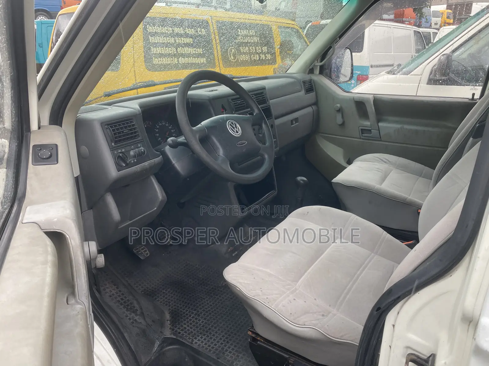 Volkswagen Transporter 2003 White