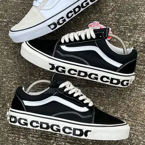 Vans Vault X CDG Old Skool