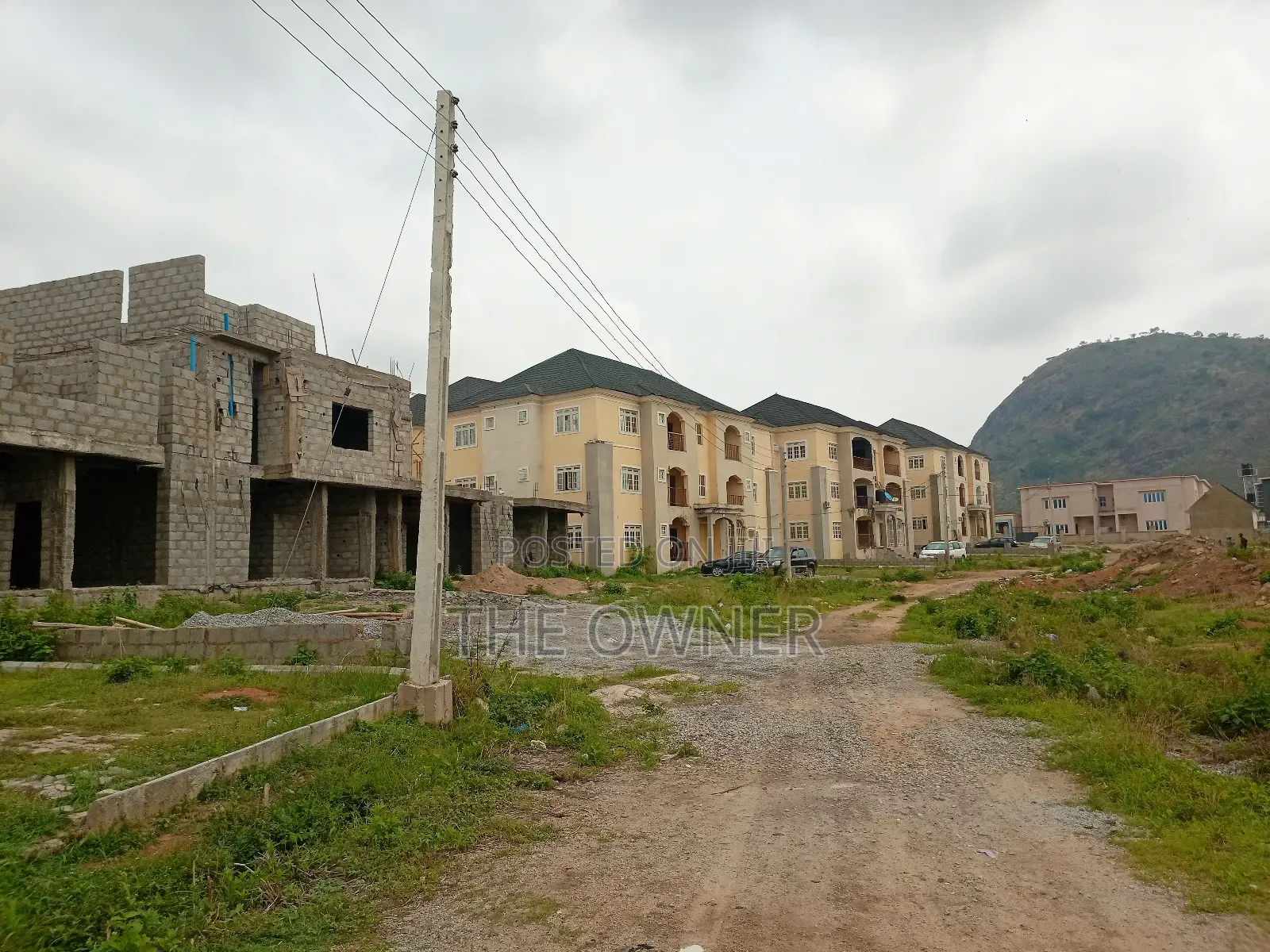 2bdrm Apartment in Rock & Knight Estate, Gwarinpa for sale