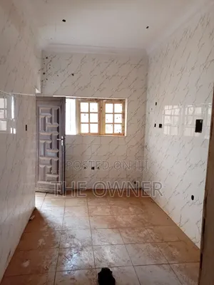2bdrm Apartment in Rock & Knight Estate, Gwarinpa for sale