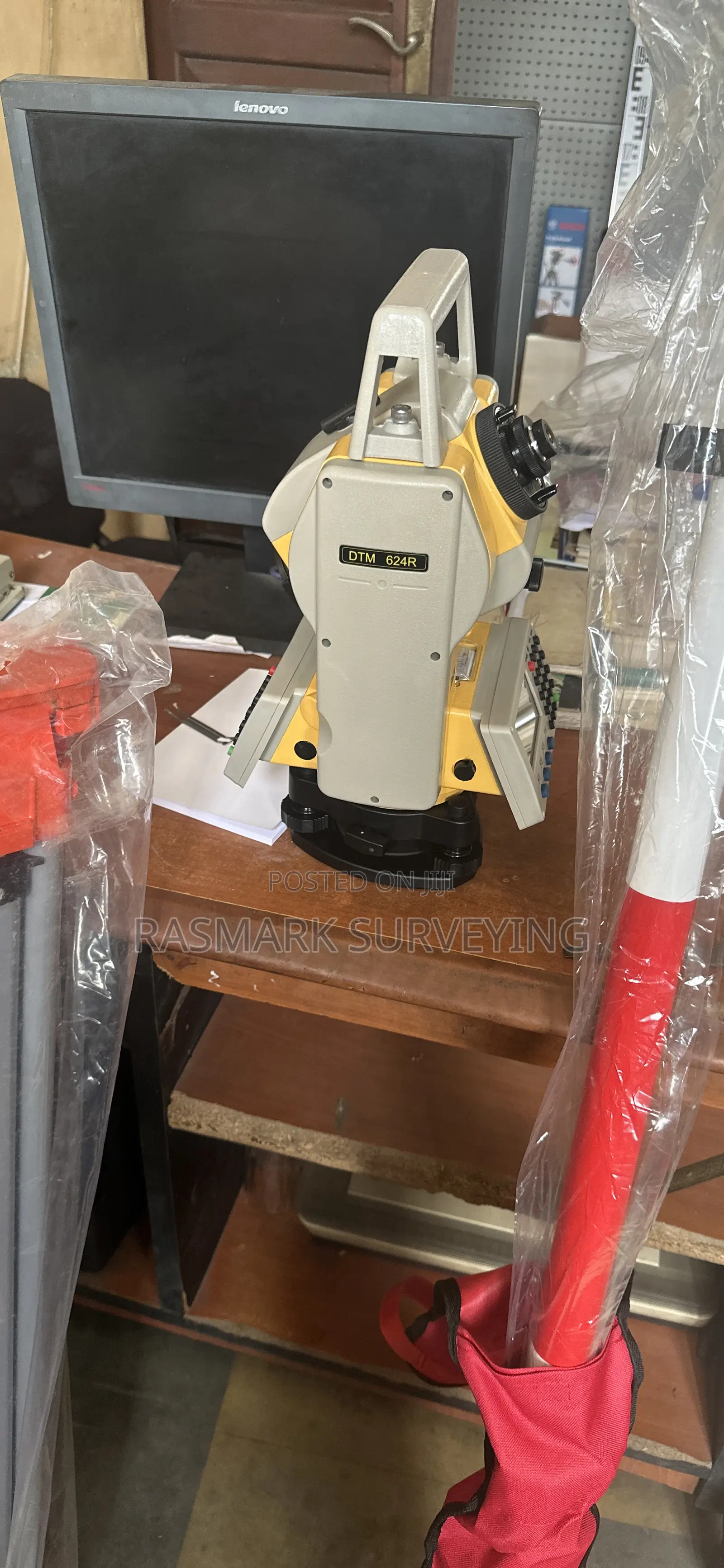 DTM 624 Total Station