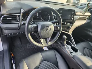 Toyota Camry 2019 Silver