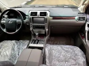 Lexus GX 460 Luxury 2015 Green