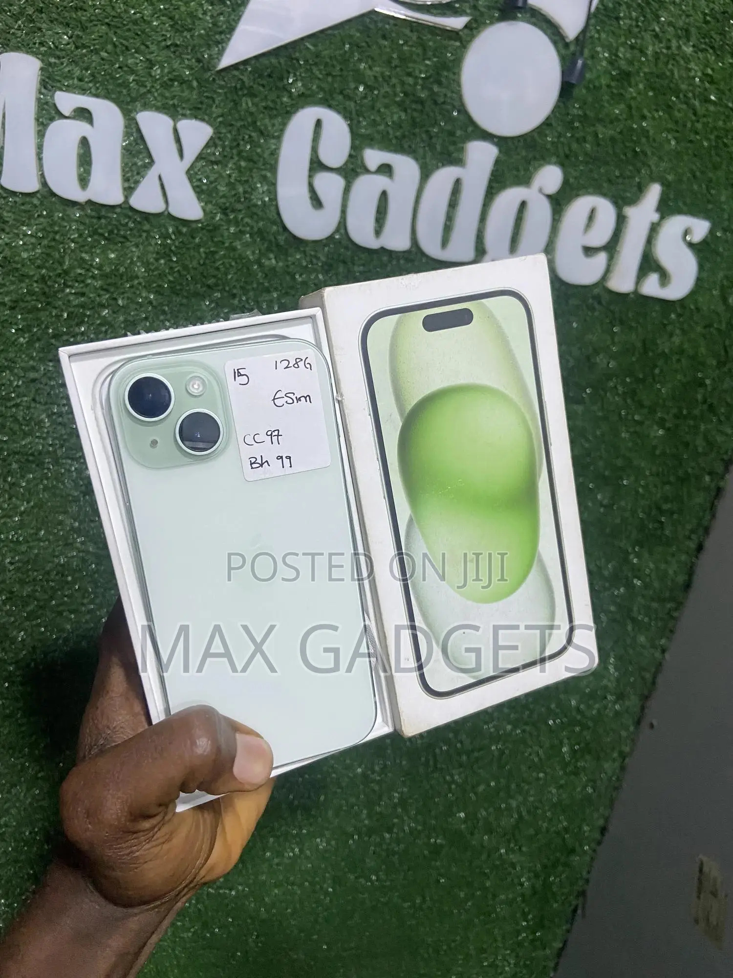 Apple iPhone 15 128 GB Green