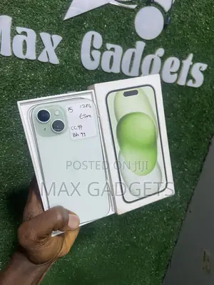Apple iPhone 15 128 GB Green