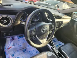 Toyota Corolla 2019 Gray