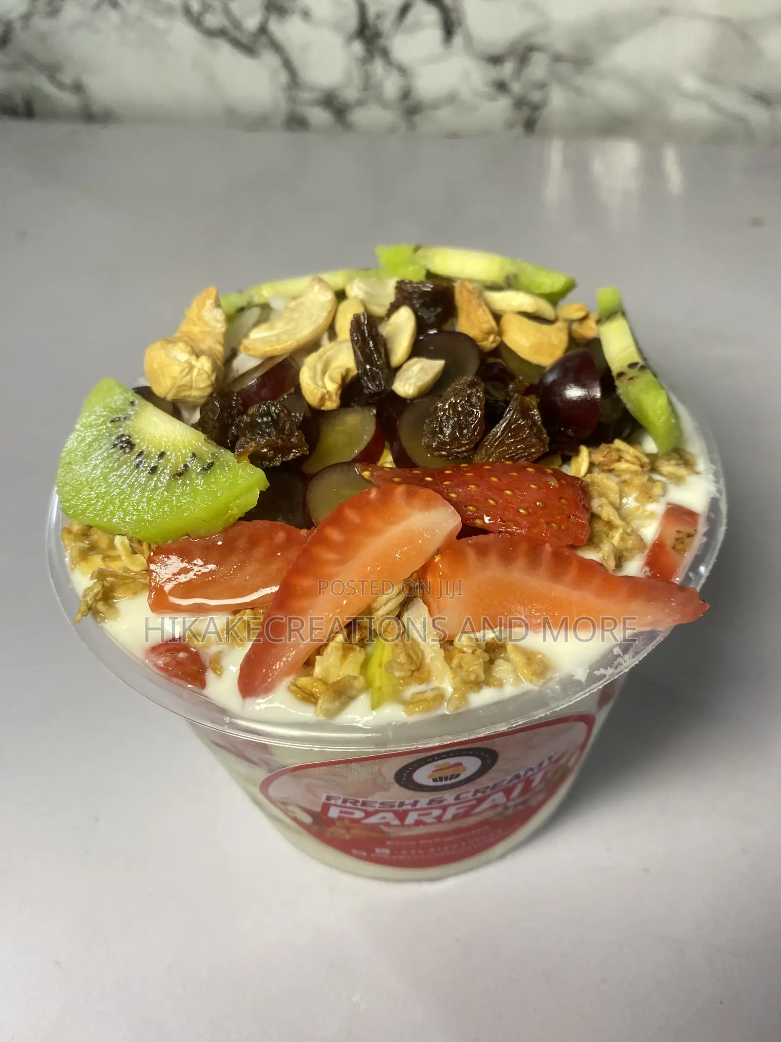 Yoghurt Parfait (Granola)