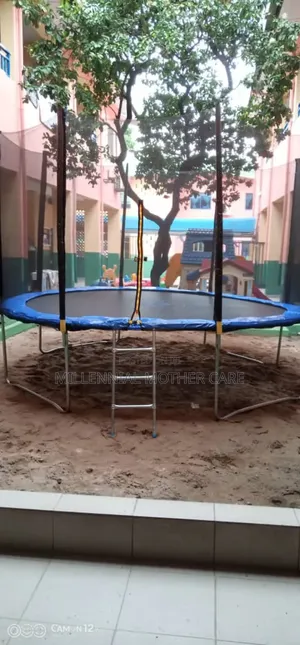 Photo - 12ft Trampoline