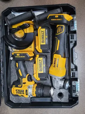 Dewalt 2pcs Combo Kit Drilling and Filling Battery Powered