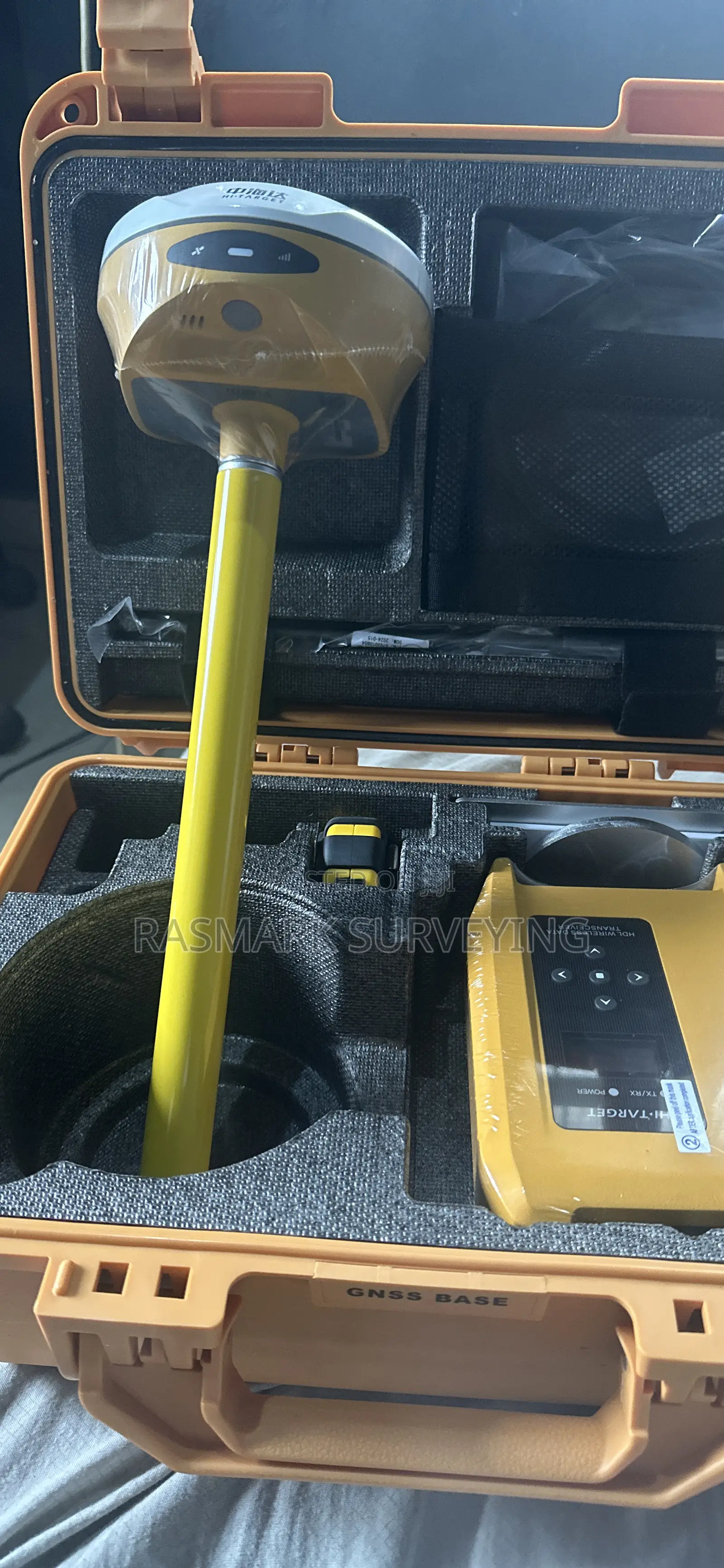 Hitarget V300 GPS Receivers With Base + Rover Accessories