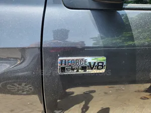 Toyota Tundra 2021 Gray