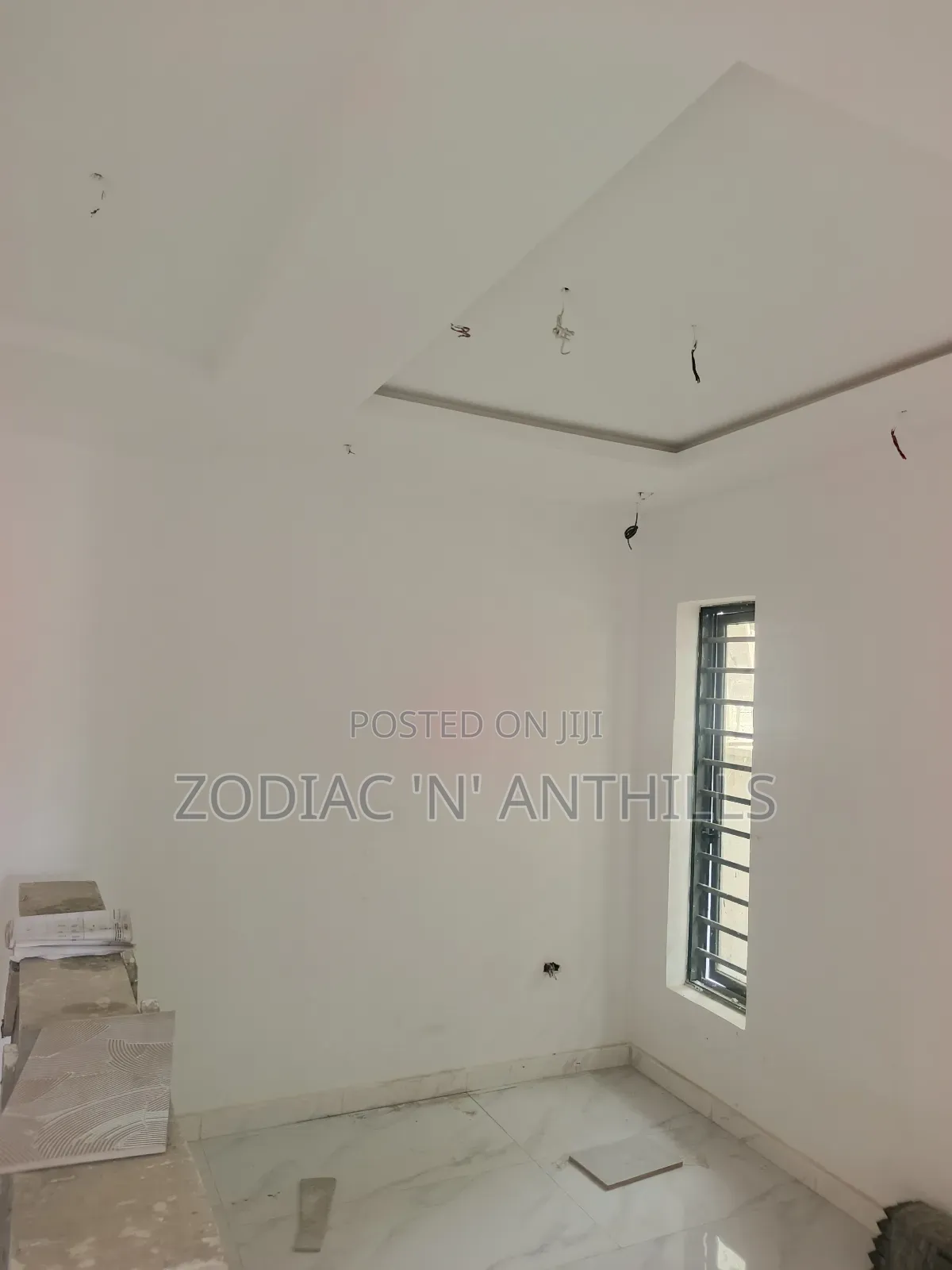 4bdrm Duplex in Residential Estate for sale