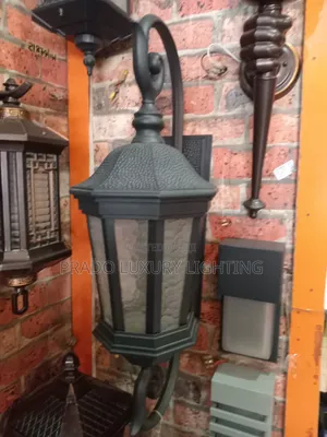 Black Wall Bracket