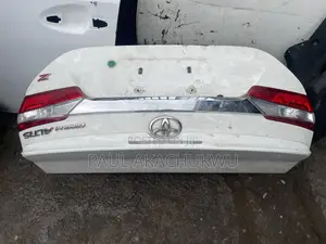 Toyota Corolla 015 Boot (Body Spare Parts)