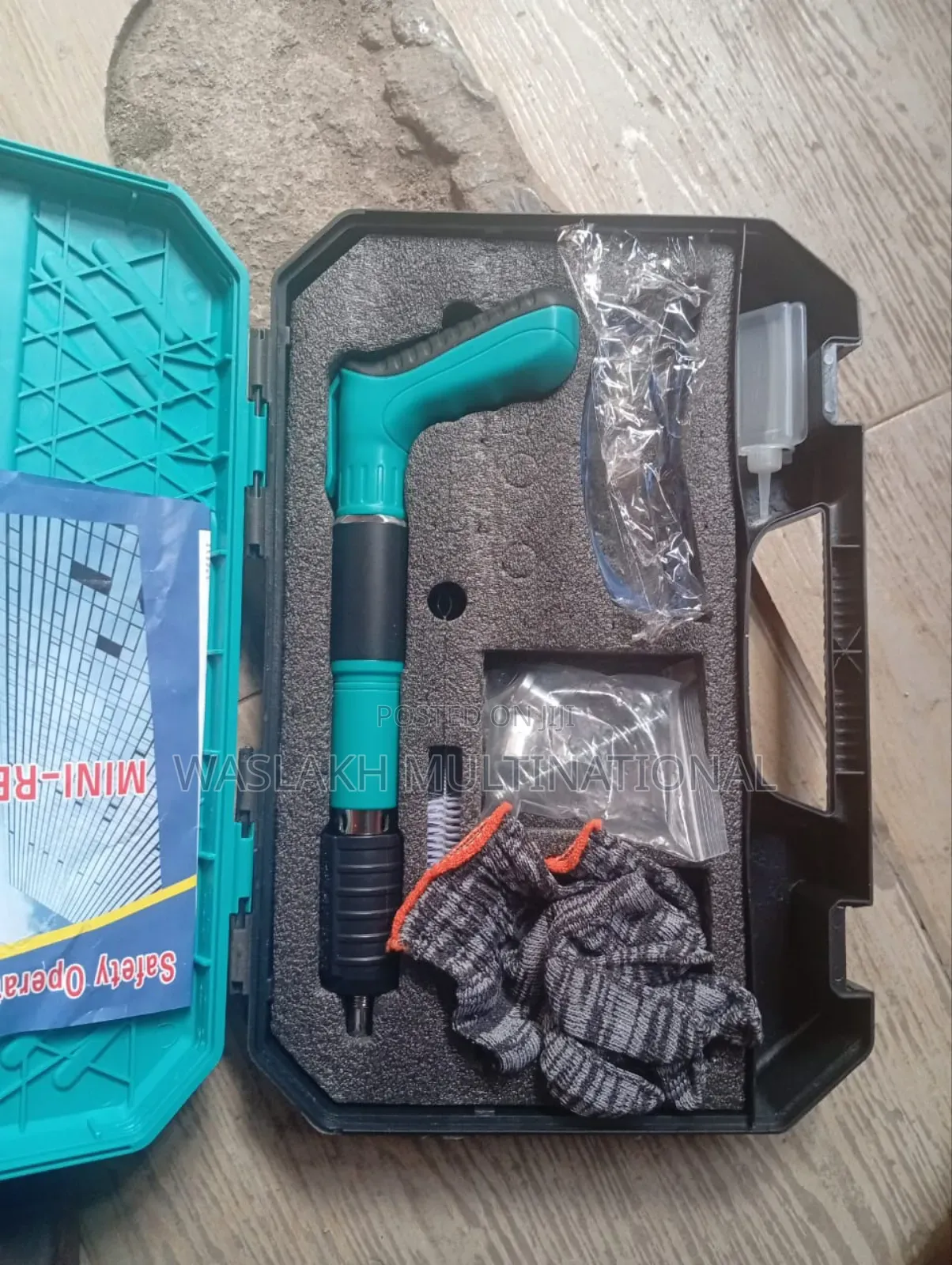 Mini Fixed Nail Shooter With Nail