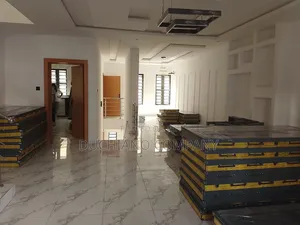 Photo - 5bdrm Duplex in Adeniyi Jones for sale