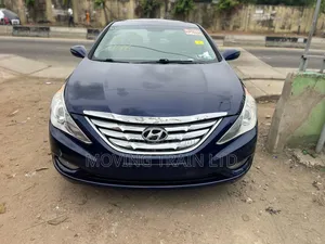 Hyundai Sonata 2013 Blue