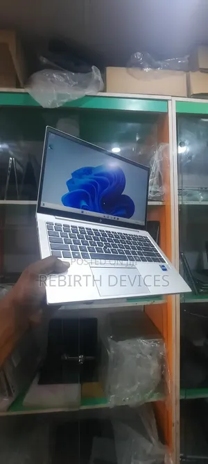 Laptop HP EliteBook 840 G8 16GB Intel Core i5 SSD 256GB
