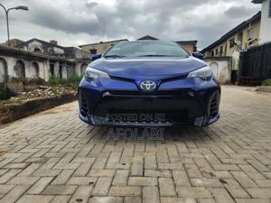 Toyota Corolla SE (1.8L 4cyl 6M) 2019 Blue