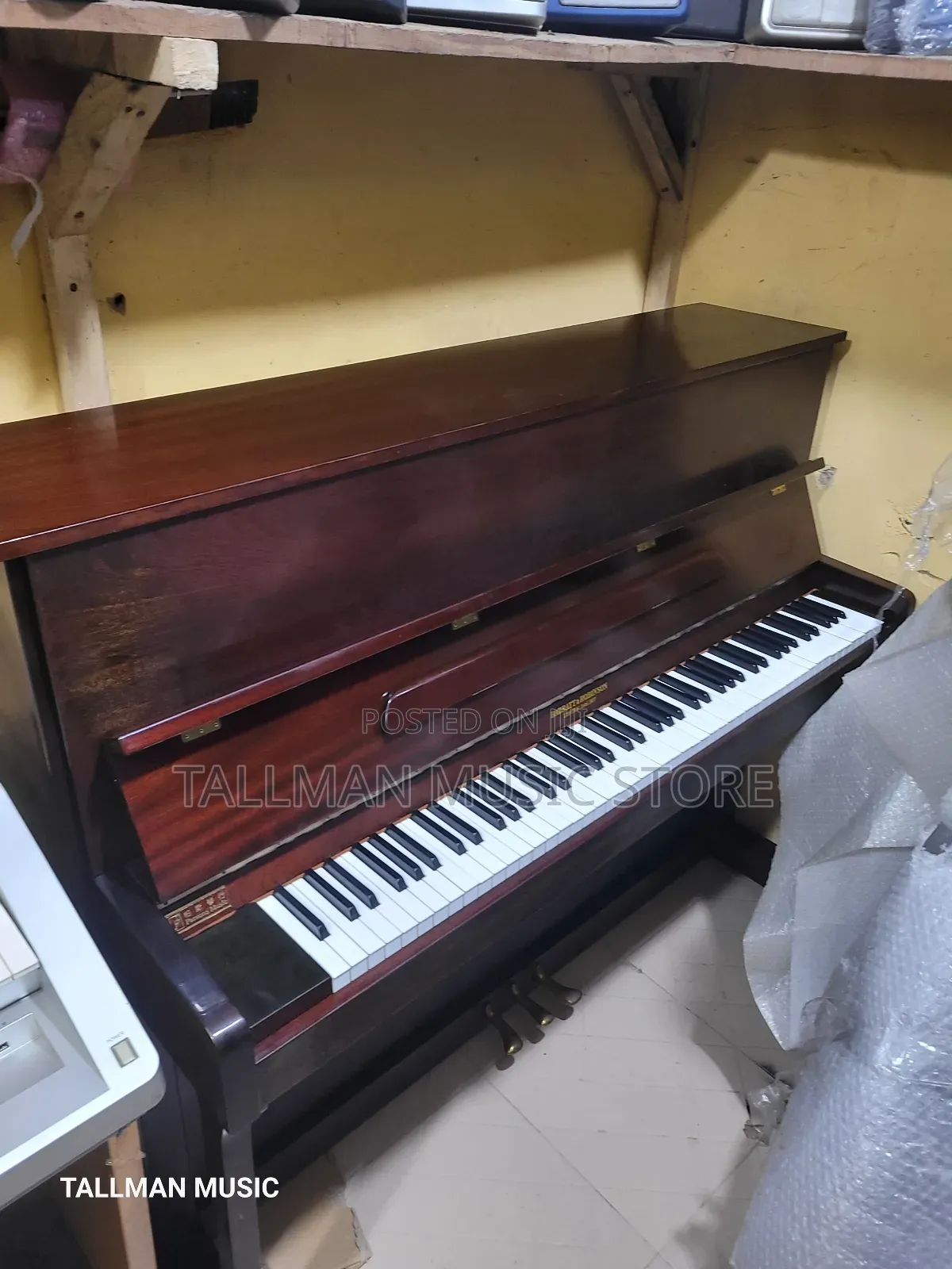 Barrat Robinson Upright Piano L