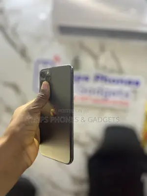 Apple iPhone 11 Pro Max 64 GB Black