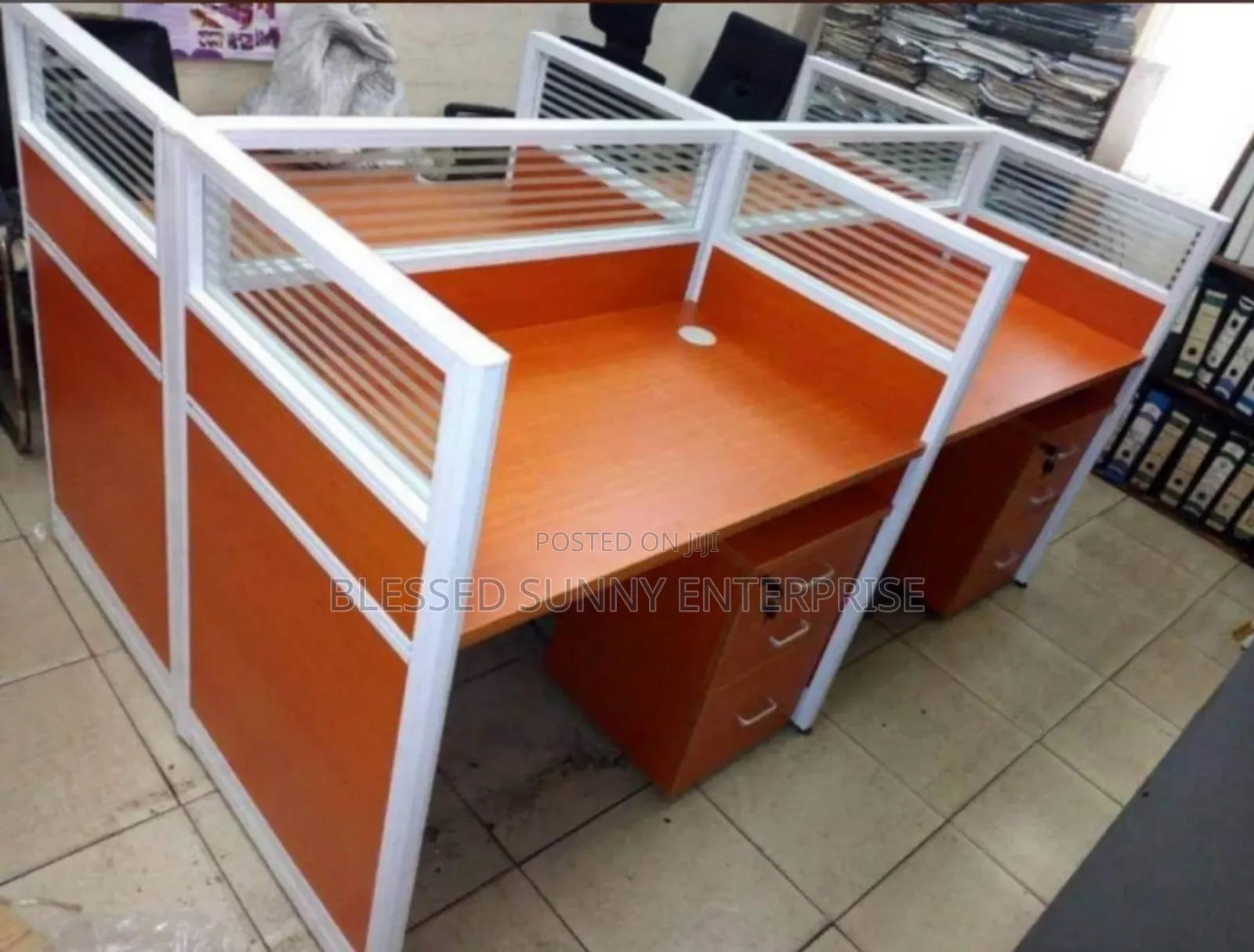 Office Work Station Table 4 Division