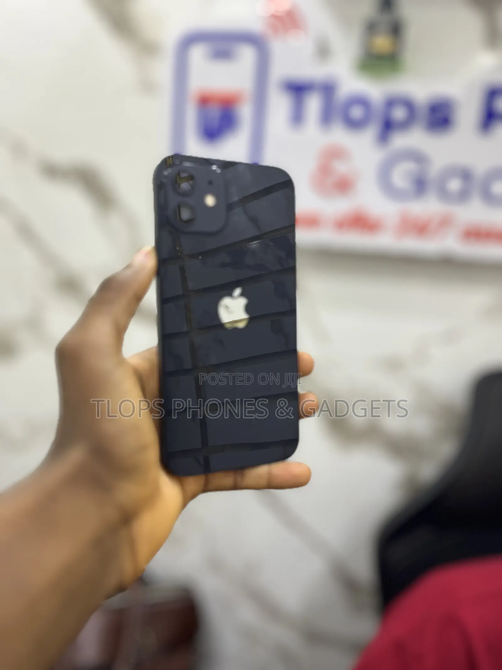 Apple iPhone 12 64 GB Black