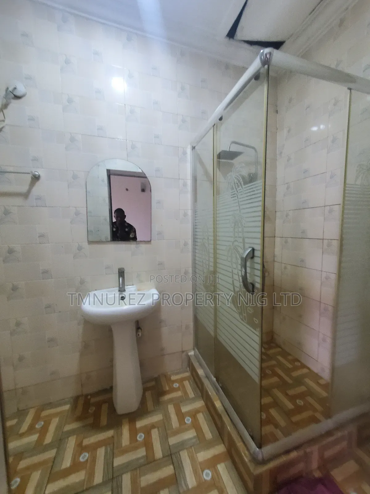 Studio Apartment in Paradise3, Chevron for rent