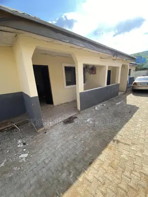 1bdrm Bungalow in Dawaki for rent