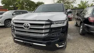 New Toyota Land Cruiser 2024 Black