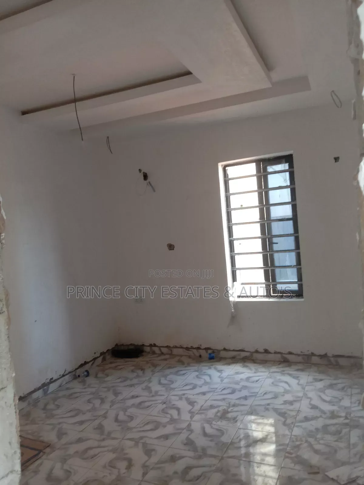 Studio Apartment in Shomolu for sale