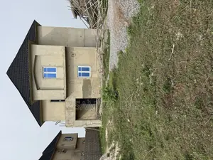 5bdrm Duplex in Sency Living Well, Pyakasa for sale