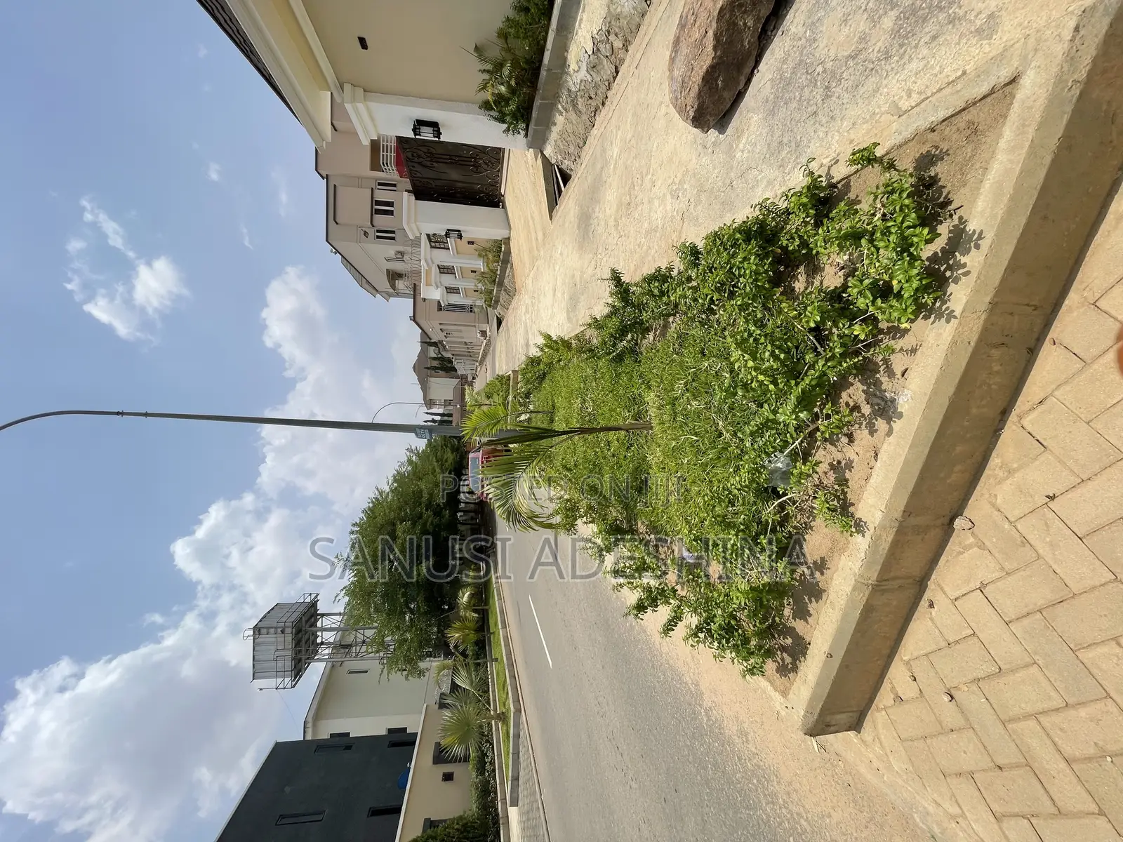 6bdrm Maisonette in Guzape Main Fct for sale