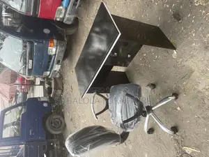 3 Feet Table and Portable Rolling Chair