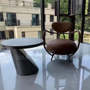 Italian Minimalist Leather Leisure Chair