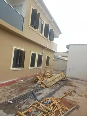2bdrm Apartment in New London Estate, Baruwa for rent