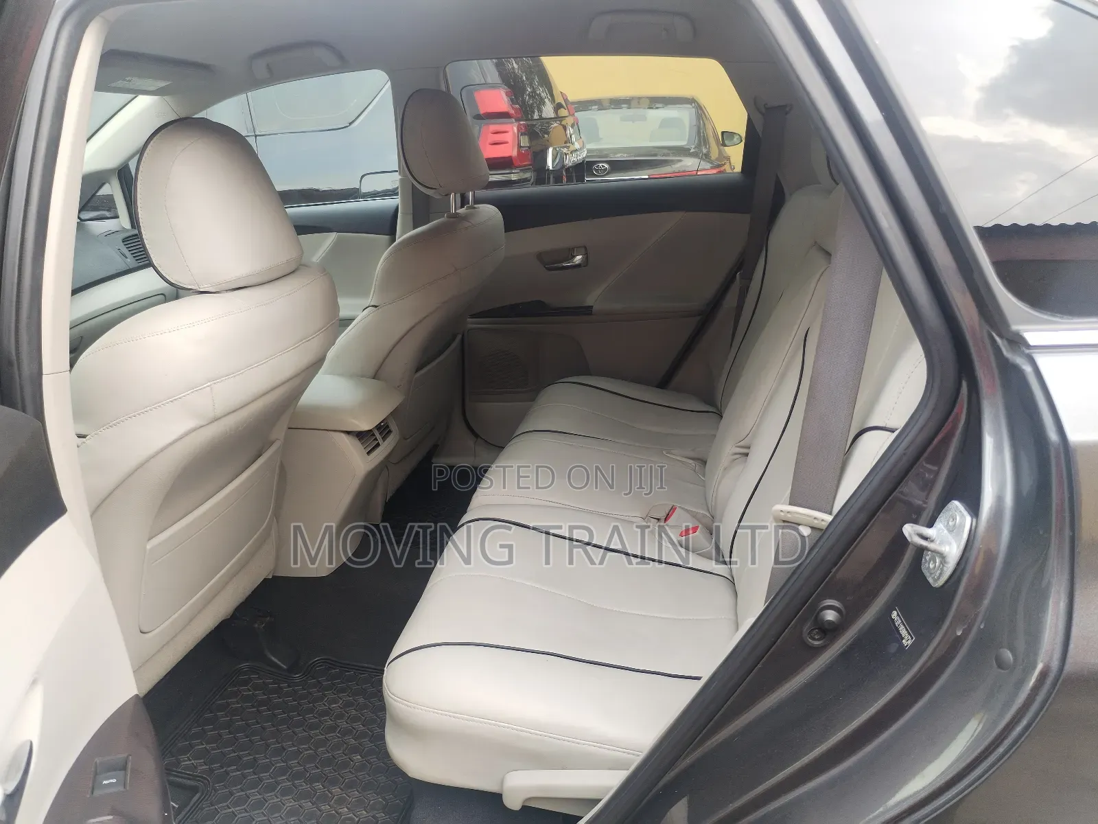 Toyota Venza V6 2010 Gray