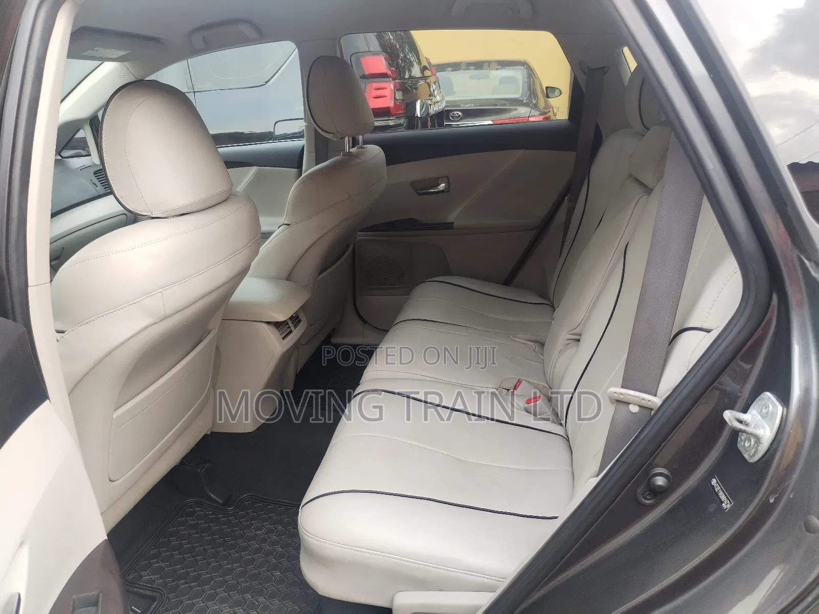 Toyota Venza V6 2010 Gray