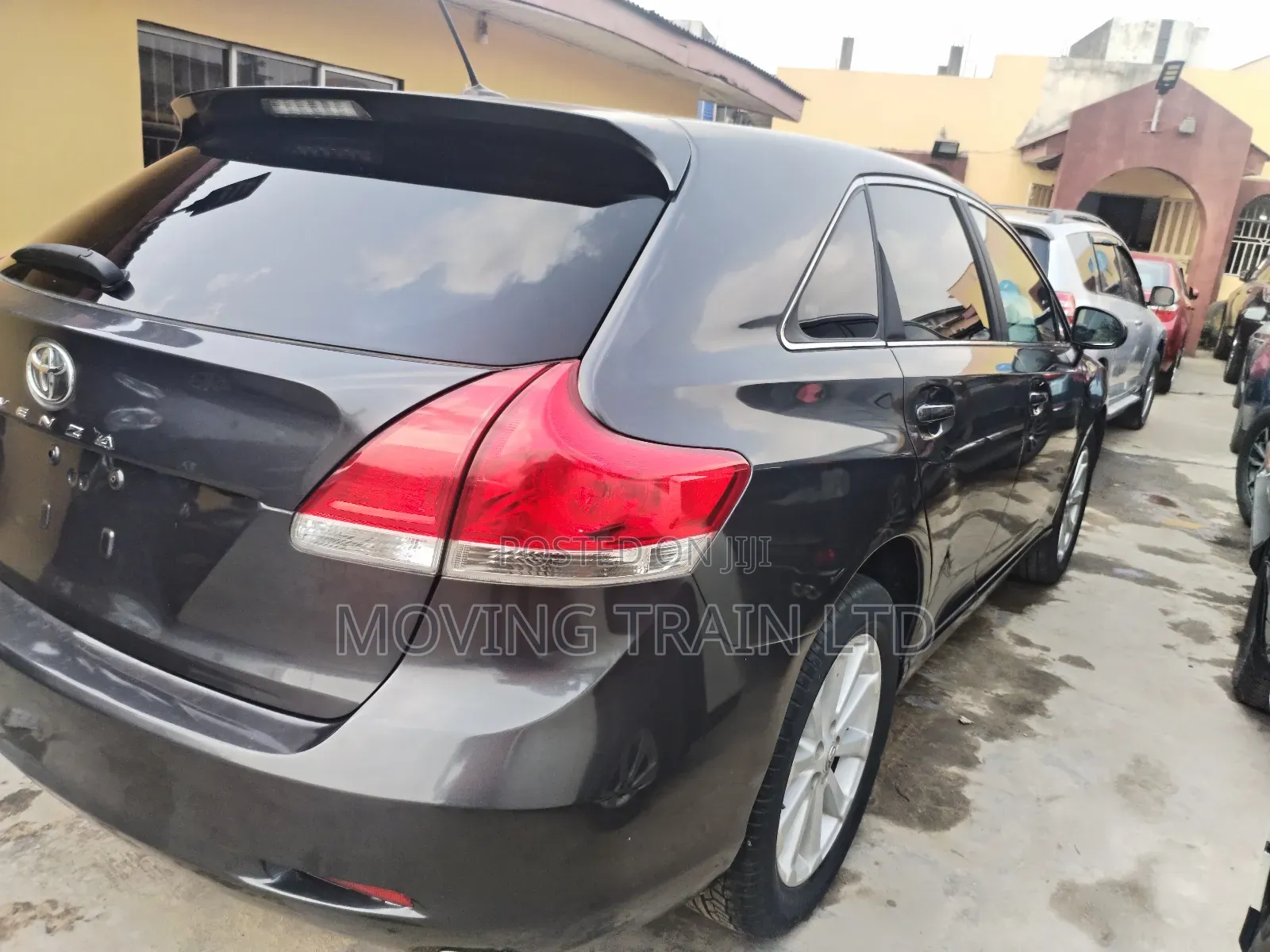 Toyota Venza V6 2010 Gray