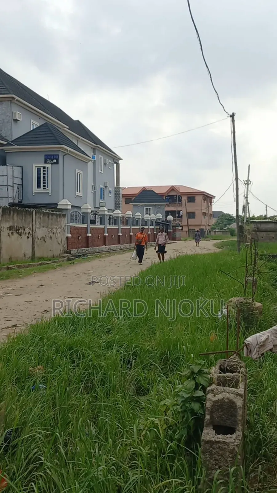 Shopping Complex Off Badagry Expressway (B4 Trade-fair), Lag