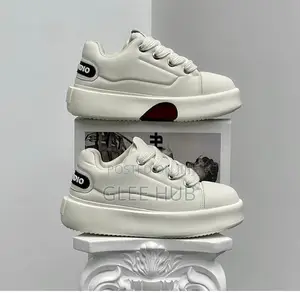 Top Quality Durable Sneakers