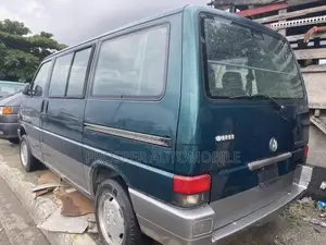 Volkswagen Transporter 2003 Blue
