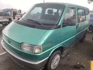 Volkswagen Transporter 2005 Green