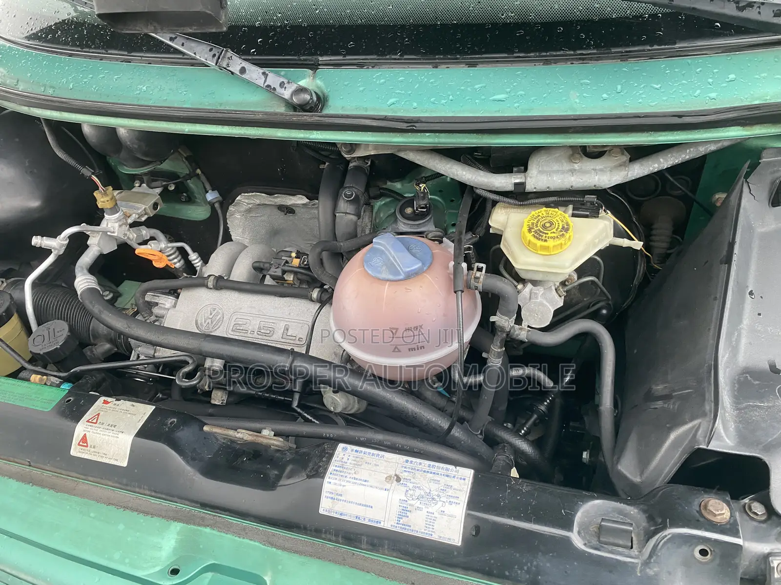 Volkswagen Transporter 2005 Green